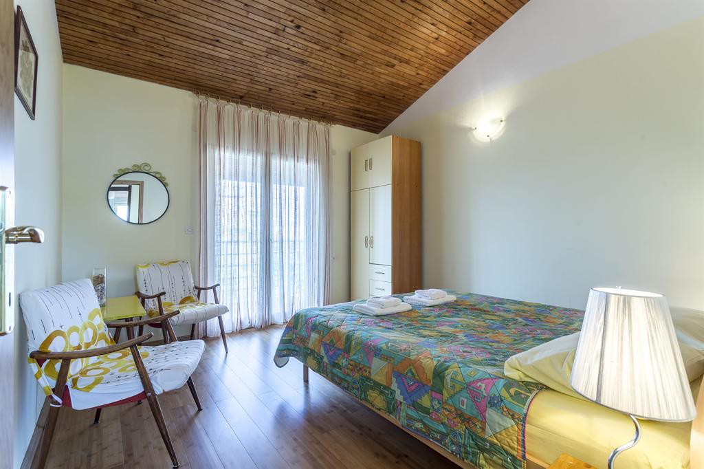 Apartment Srecko Vinišće Exteriér fotografie